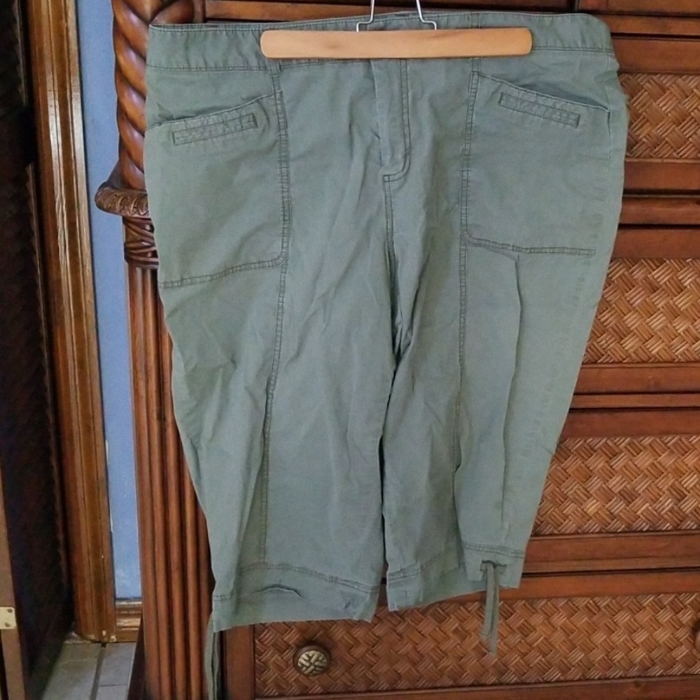 Capris